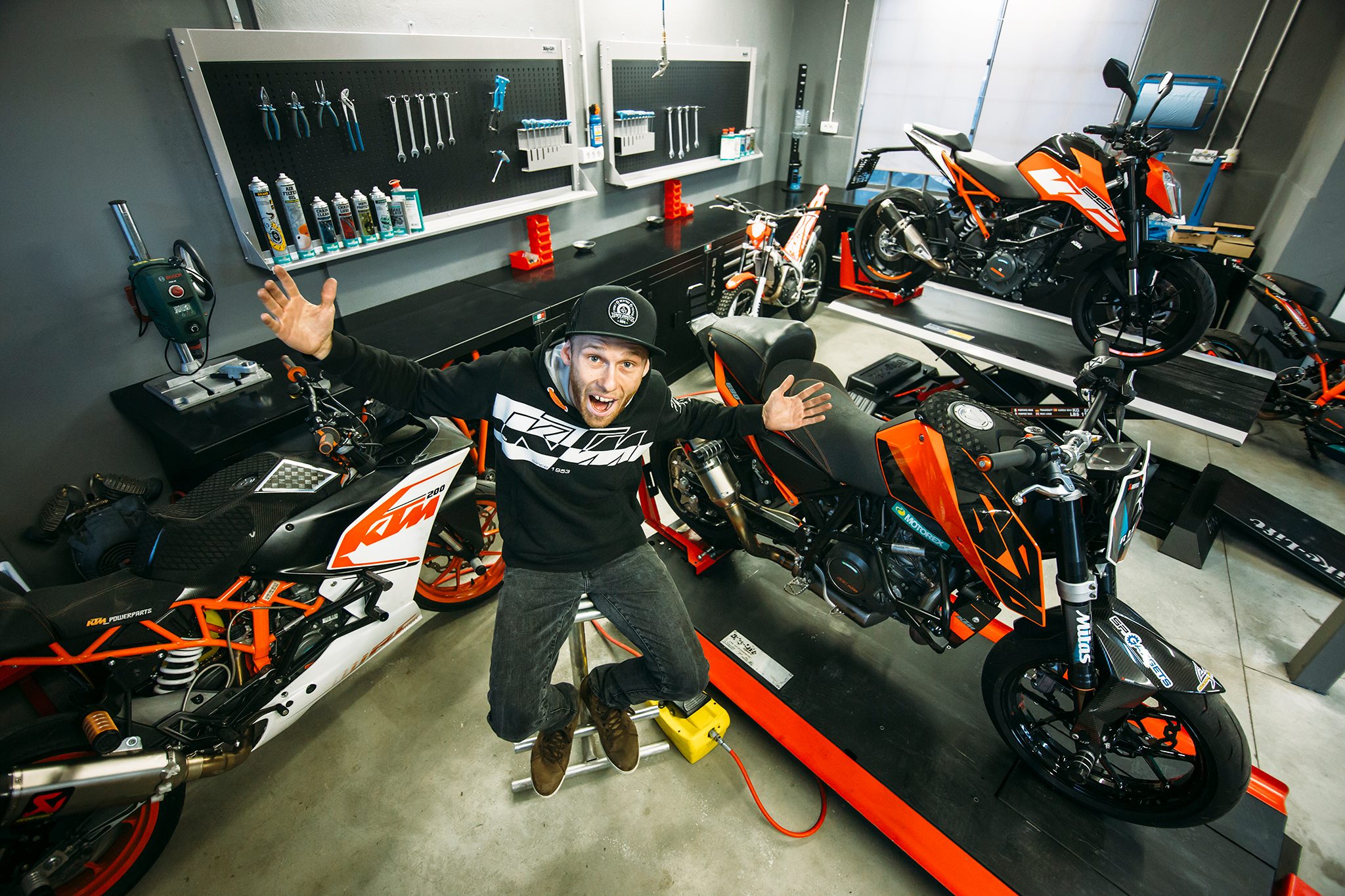 La nuova officina di Rok Bagoros frutto della collaborazione con Bike-Lift Europe
